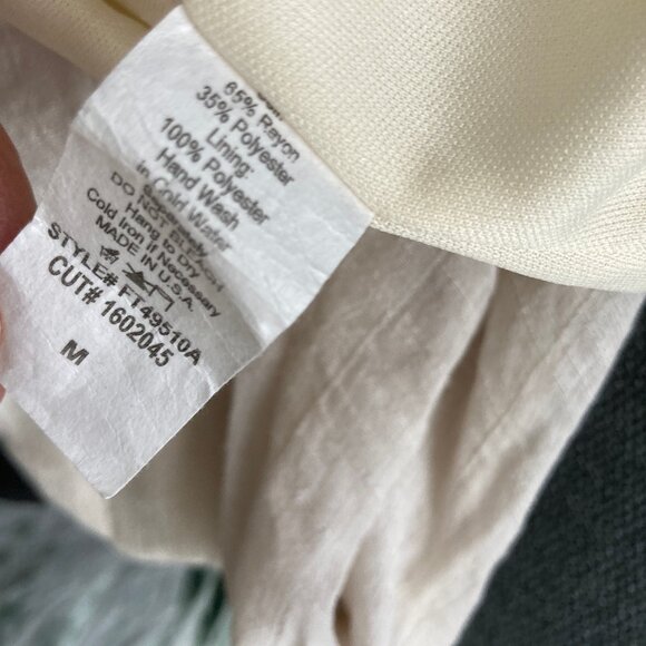 Jella C Cream Sleeveless Dress with Black Sash Medium - Picture 9 of 12